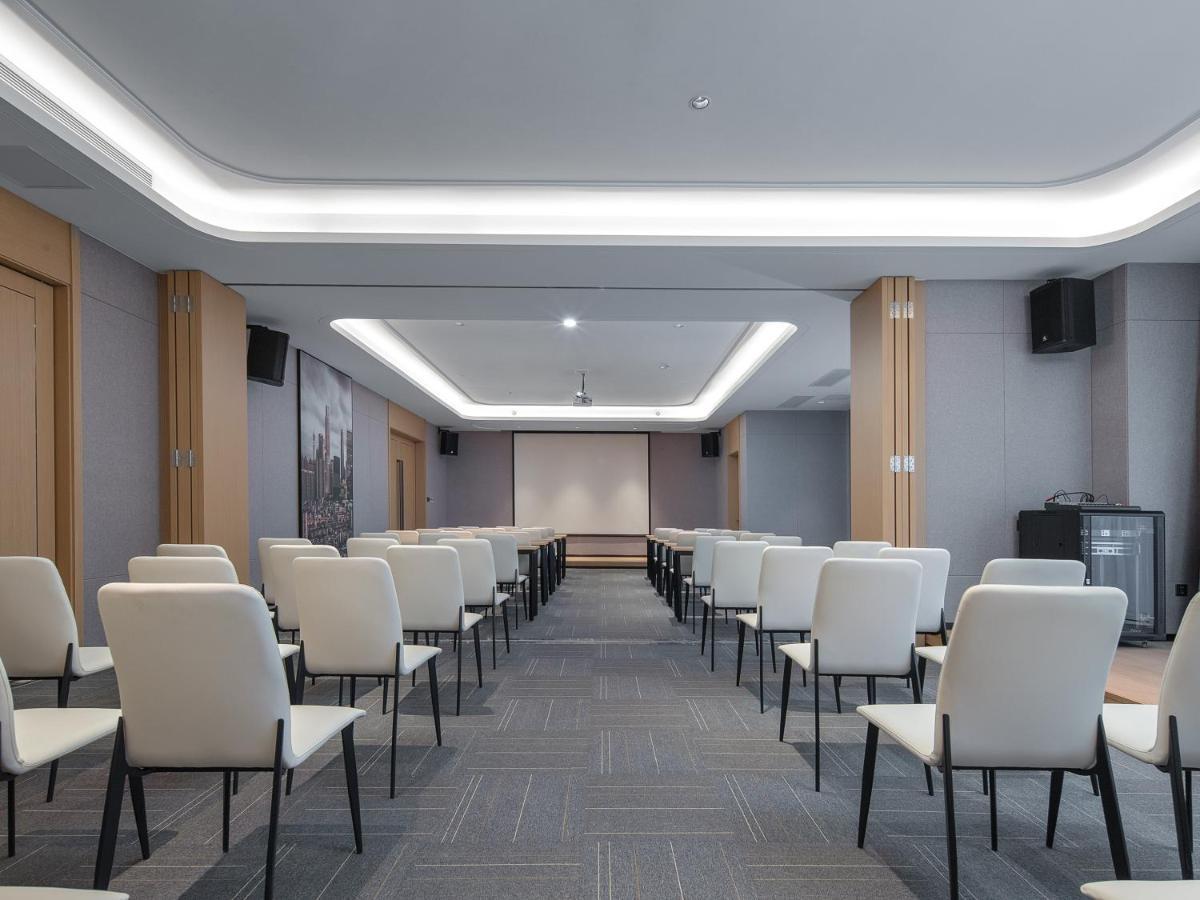 Country Inn & Suites By Radisson - Taishan East Branch Екстер'єр фото