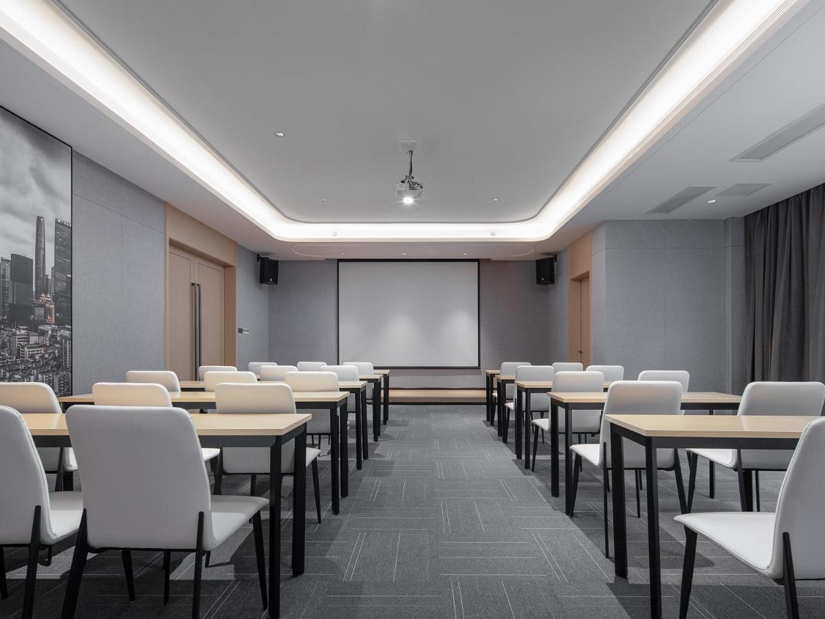 Country Inn & Suites By Radisson - Taishan East Branch Екстер'єр фото